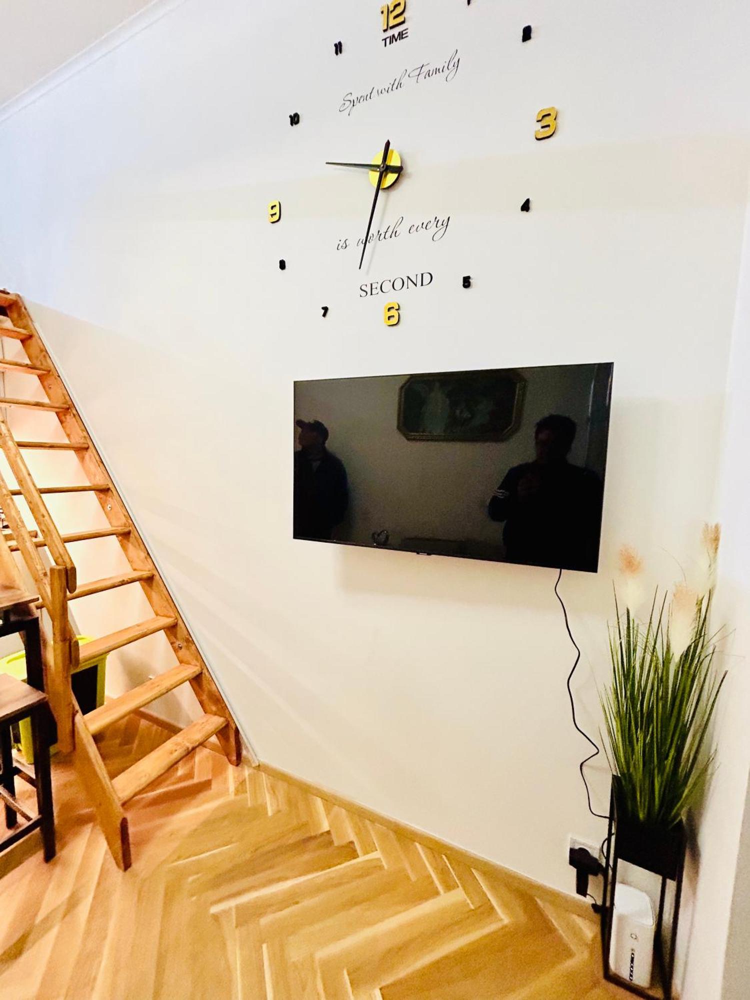Cozy Design Homestay With Terrace Prag Exterior foto